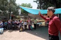 Ören mahallesi ilkokulunun hazırlamış olduğu yılsonu gösteri büyük beğeni aldı.