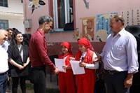 Ören mahallesi ilkokulunun hazırlamış olduğu yılsonu gösteri büyük beğeni aldı.