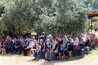 Ören mahallesi ilkokulunun hazırlamış olduğu yılsonu gösteri büyük beğeni aldı.