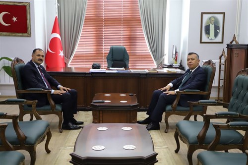 BELEDİYE BAŞKANI ERKAN KARA’DAN, KAYMAKAMIMIZ FATİH BAYRAM’A ZİYARET